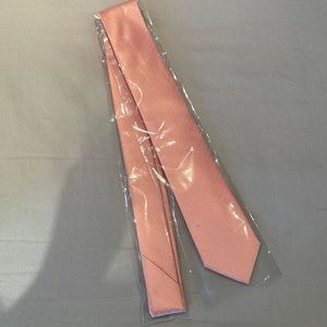 Pink tie with mini dots